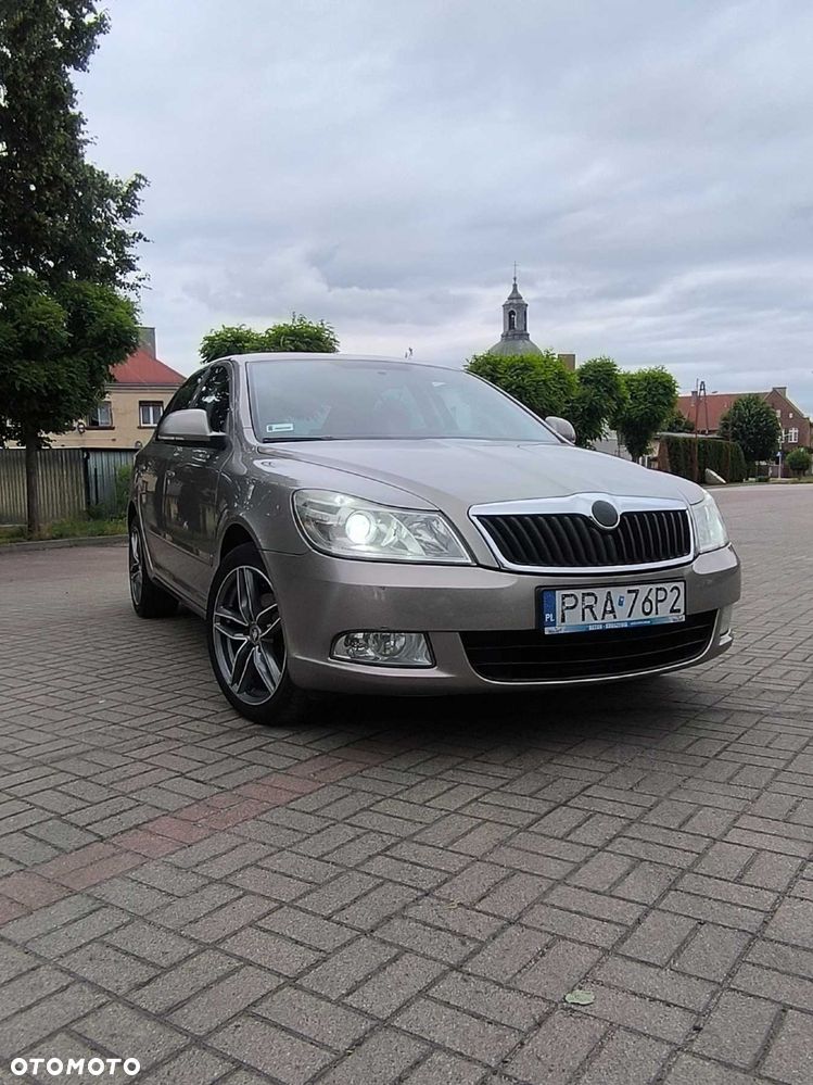 Skoda Octavia - 1