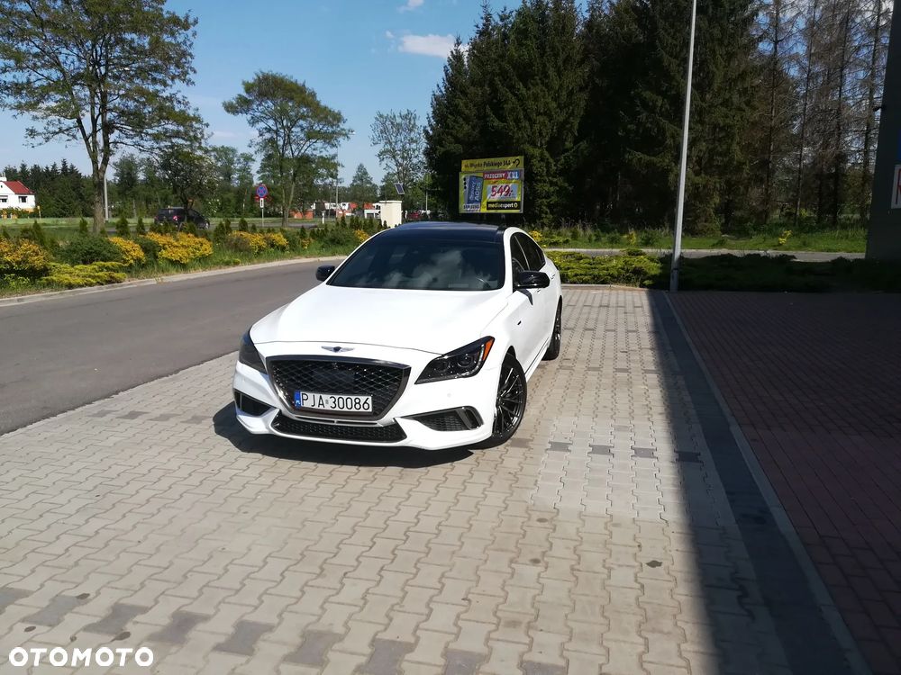 Genesis G80 - 1