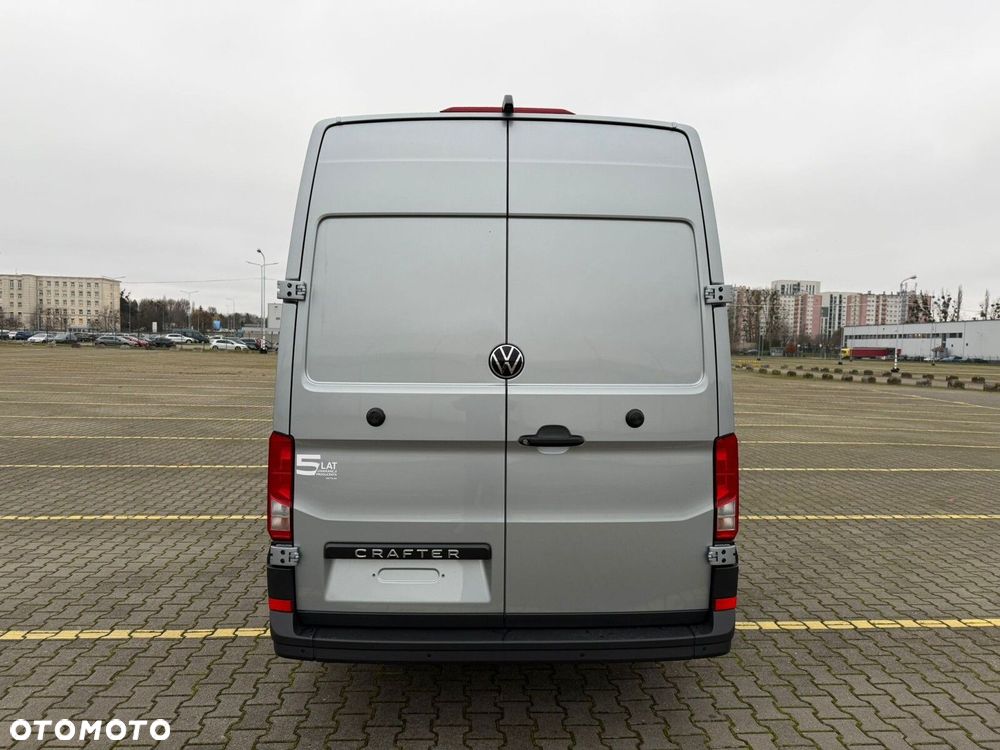 Volkswagen Crafter 35 2.0 TDI L4H3 4490 177KM AUTOMAT - 6