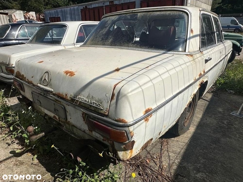 Mercedes-Benz 280 - 5