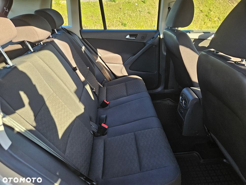 Volkswagen Tiguan - 17
