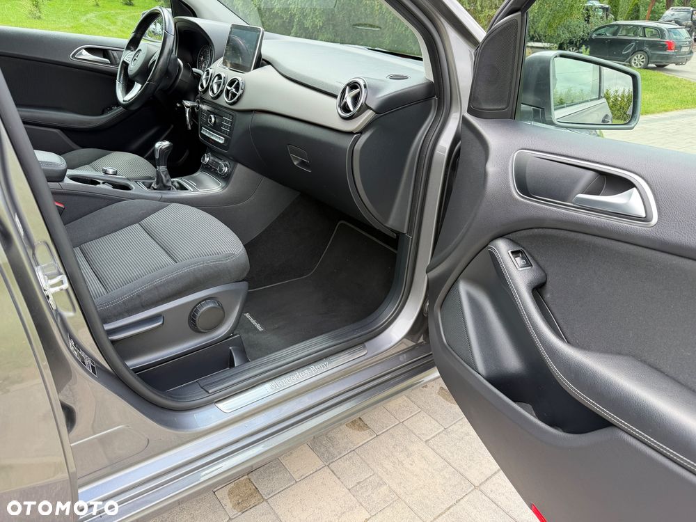 Mercedes-Benz Klasa B 180 CDI - 15