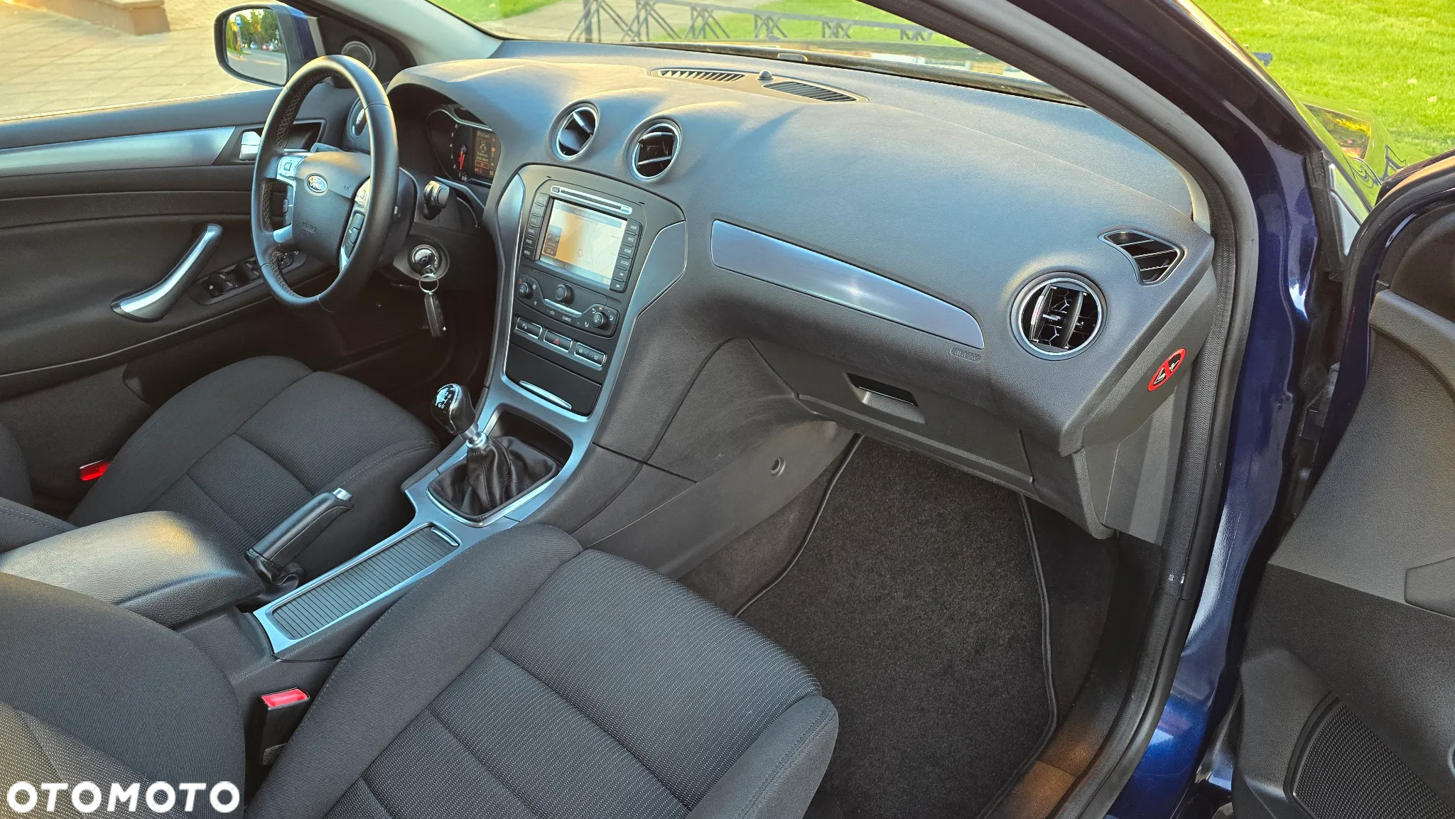 Ford Mondeo - 11