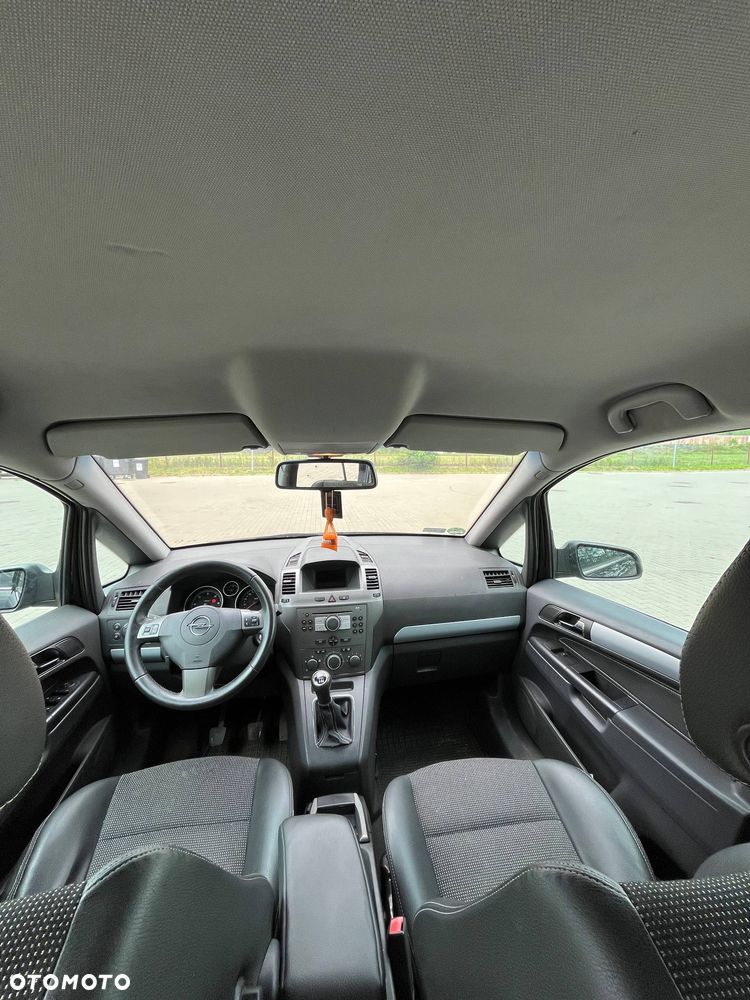 Opel Zafira 1.9 CDTI Elegance - 8