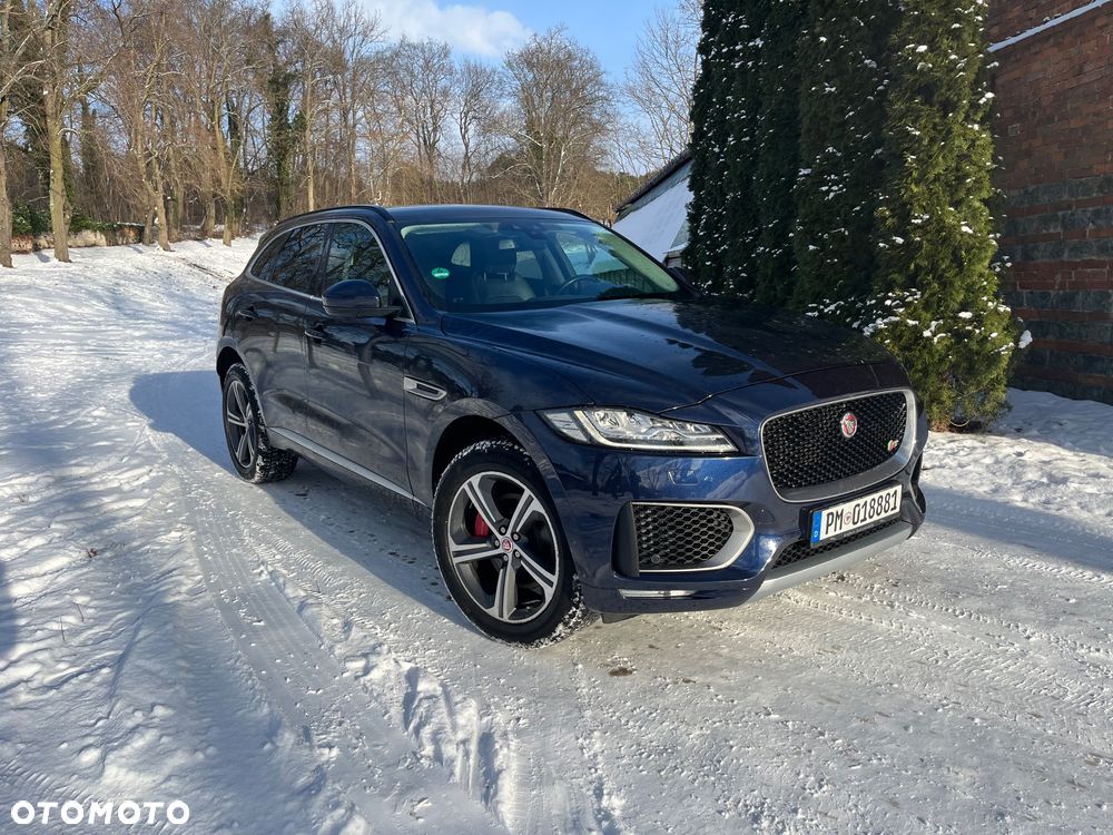 Jaguar F-Pace - 21