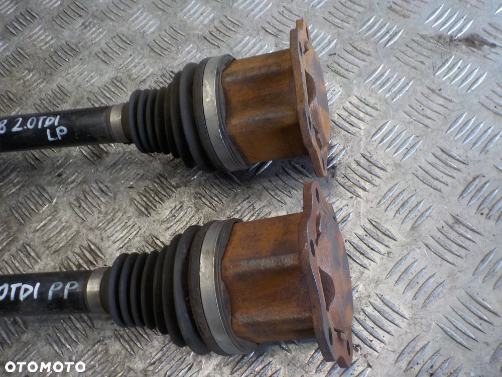 AUDI A4 B8 2.0 TDI PÓŁOS PRAWA LUB LEWA PRZÓD - 3