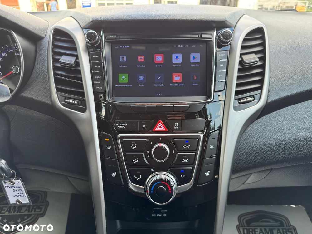 Hyundai i30 - 24