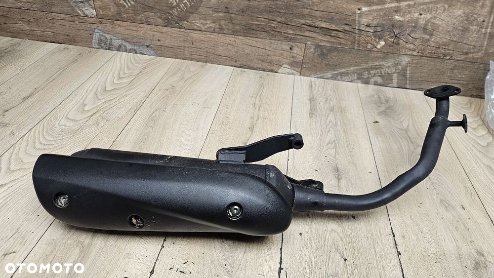 Tłumik wydech Skuter Baotian BT125T-21 Monza 125cc Euro 4 - 2