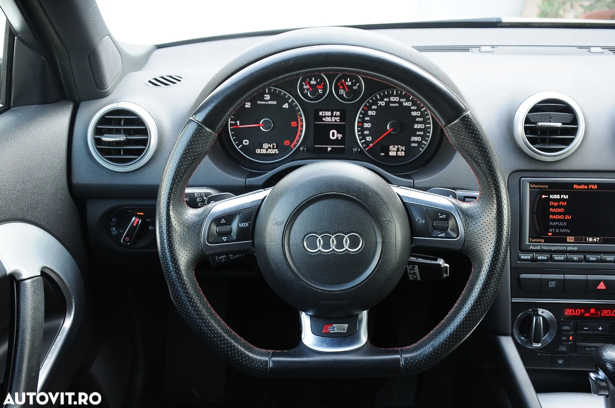 Audi A3 2.0 TDI S-Tronic Attraction - 9