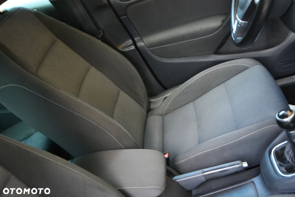 Volkswagen Golf 1.4 Style - 27