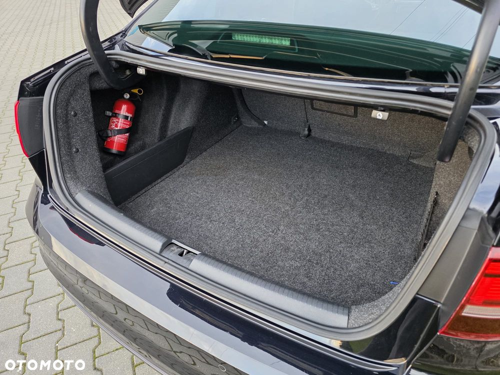 Volkswagen Jetta 1.4 TSI BMT Highline DSG - 29