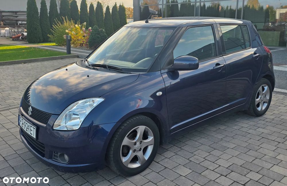 Suzuki Swift 2006 photo 2