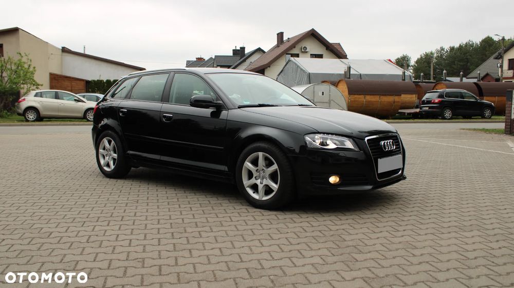 Audi A3 Sportback 1.6 TDI Attraction - 17