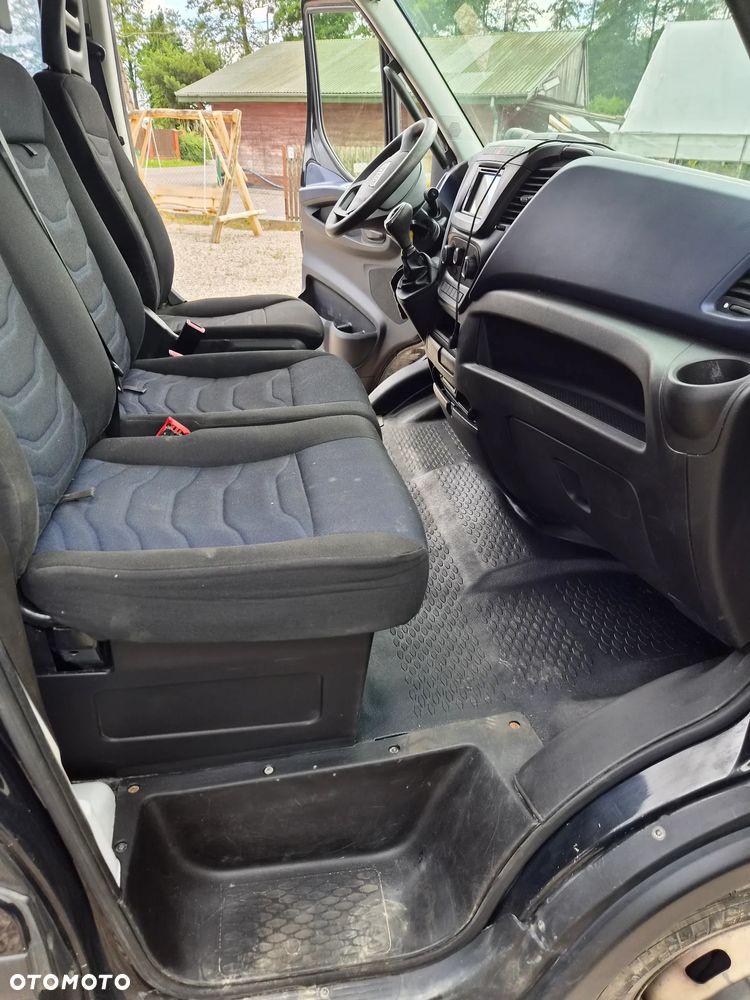 Iveco 35C18 - 7
