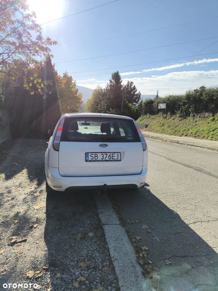Ford Focus 1.6 Trend EU5 - 6