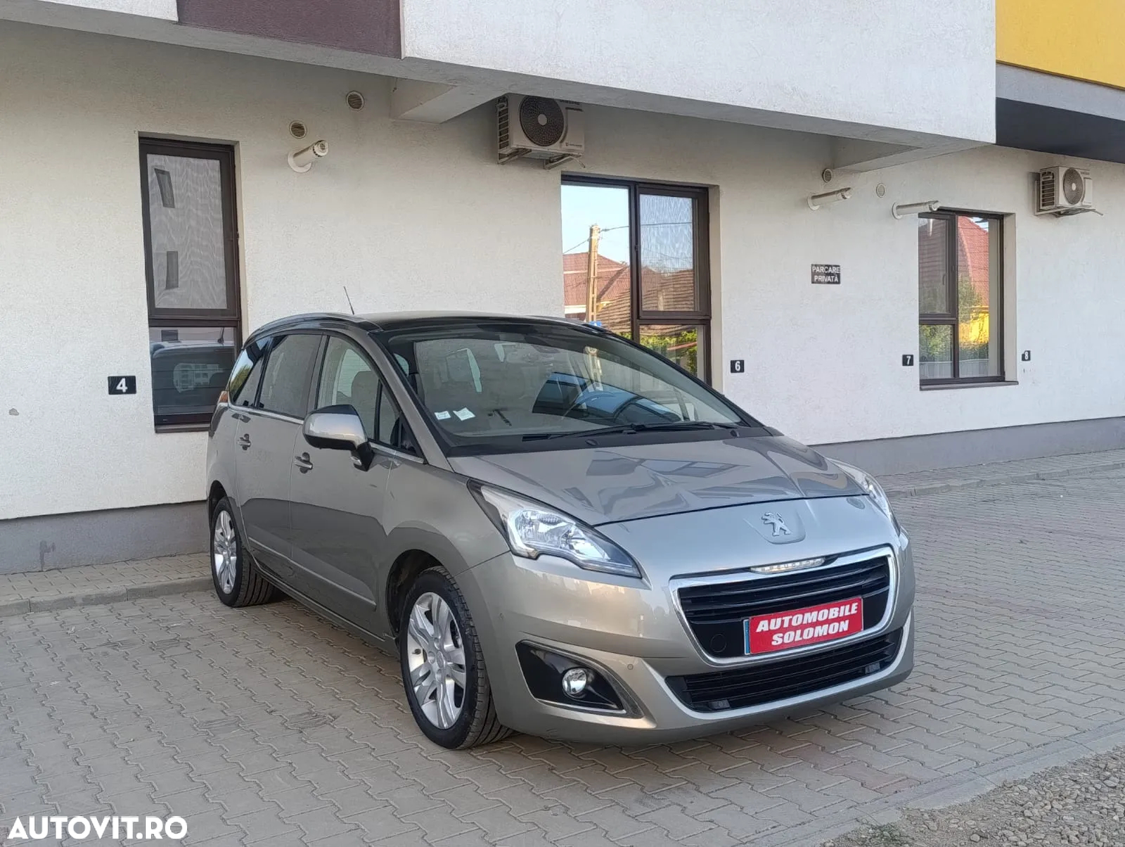 Peugeot 5008 - 2