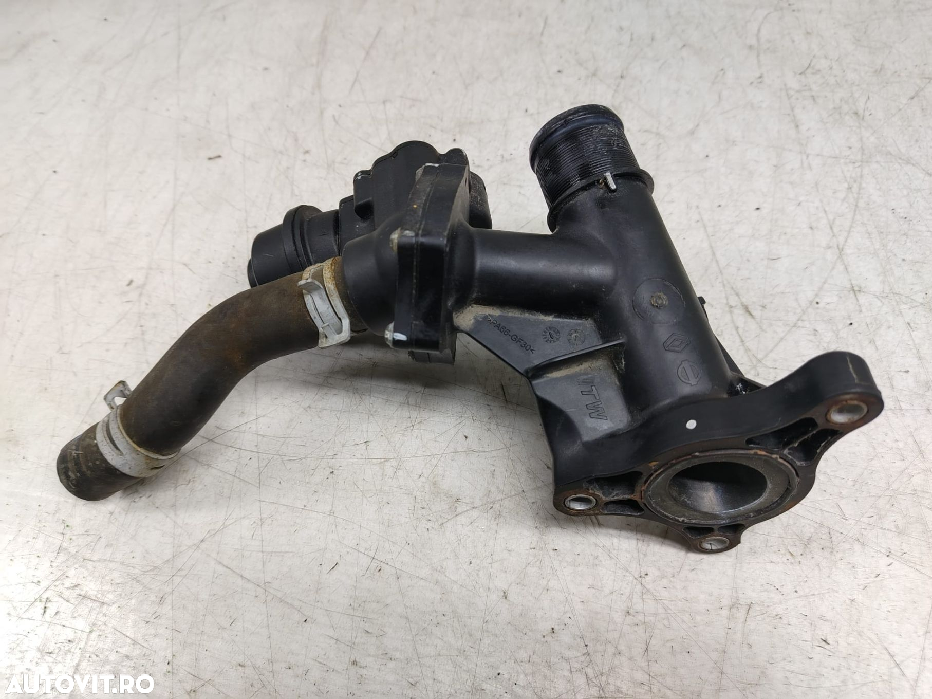 Carcasa termostat 1.6 dci cdi r9m OM622.951 110600686R Mercedes-Benz - 2