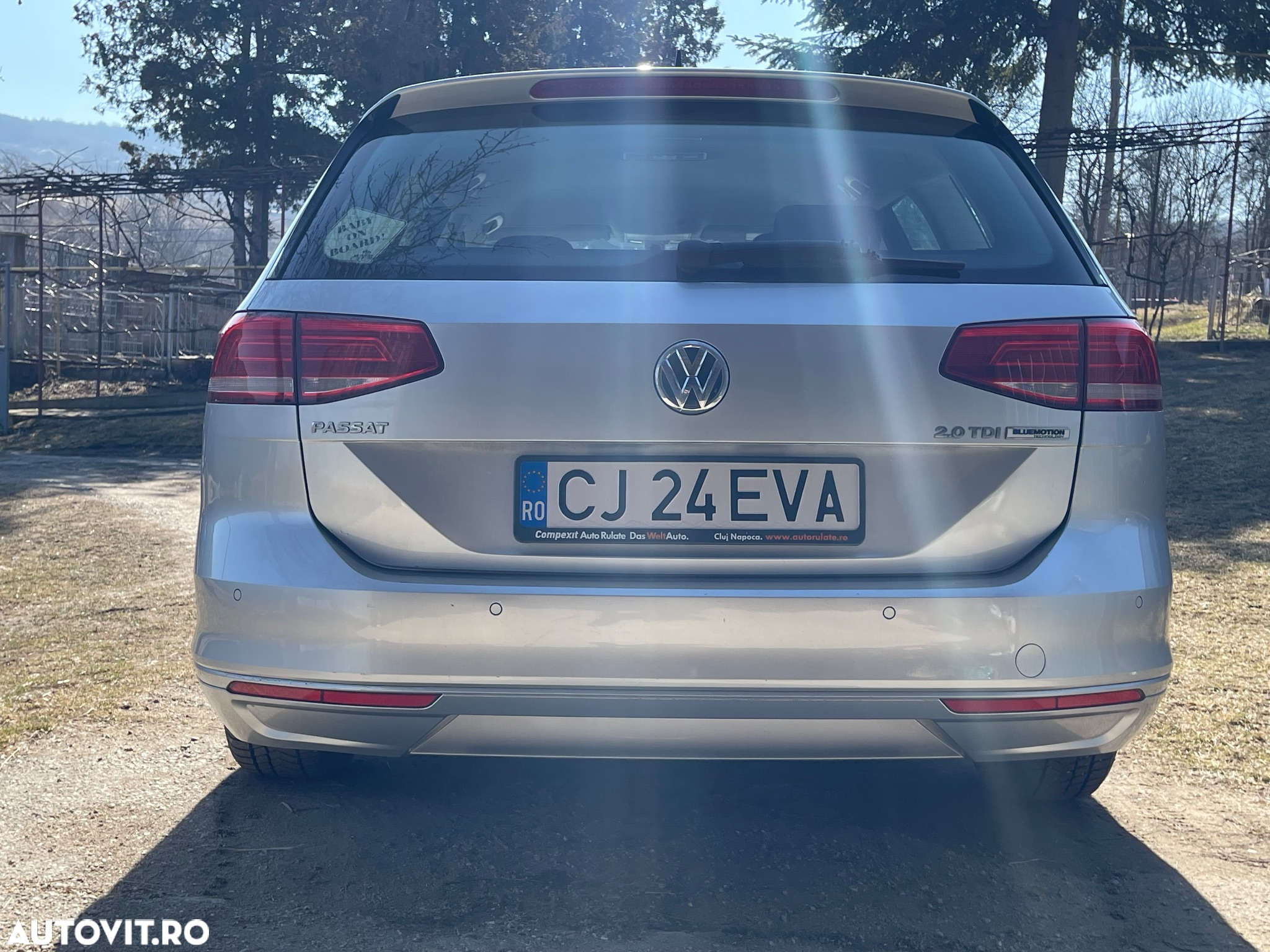 Volkswagen Passat Variant 2.0 TDI DSG Comfortline - 5