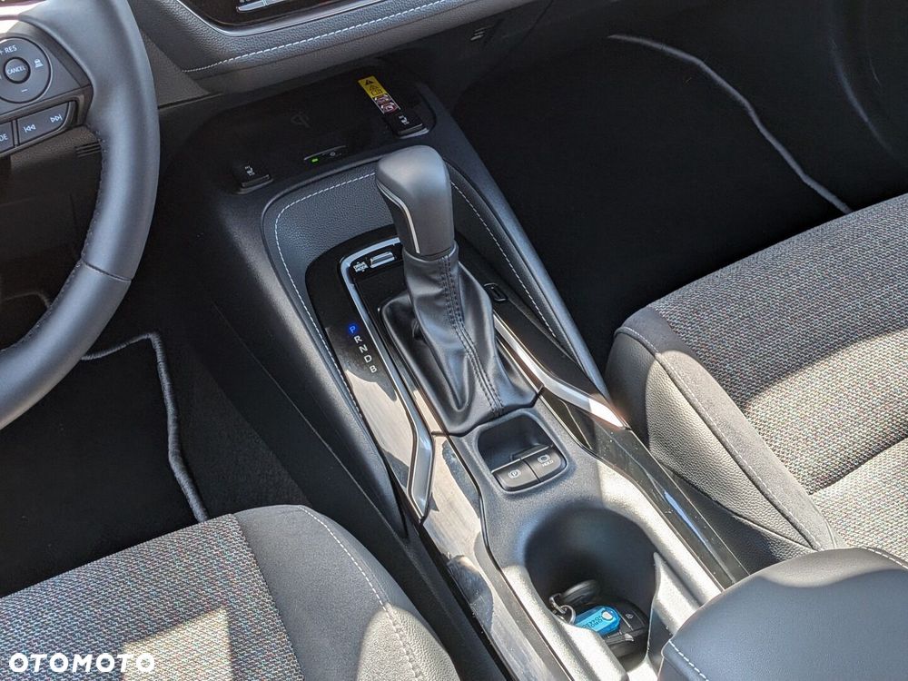 Toyota Corolla 1.8 Hybrid Style - 24