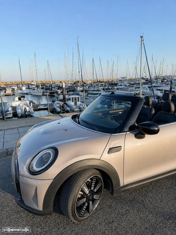 MINI Cabrio Cooper Auto - 17