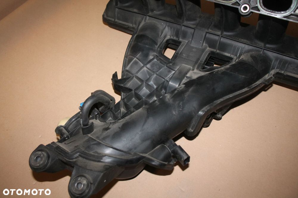 volvo xc90 s80 xc70 xc60 3.2 benzyna kolektor ssący 6g9n9424ak, 6g9n9424al - 3