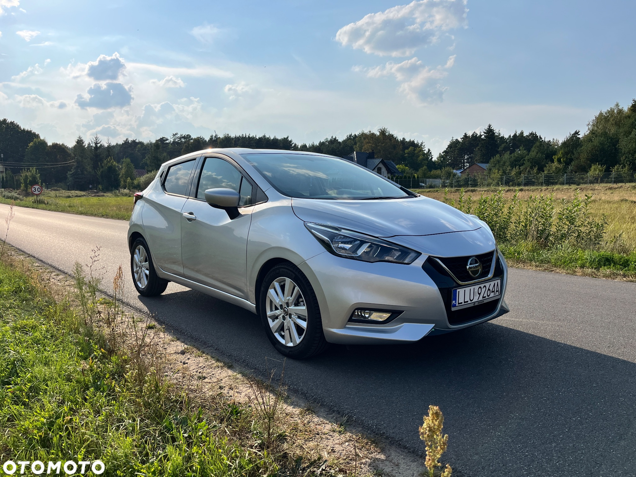 Nissan Micra 1.0 IG-T N-Sport Xtronic - 3