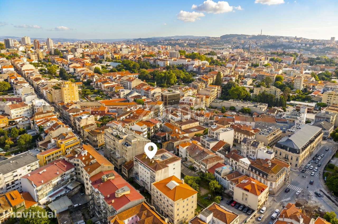 Apartamento T4 no Bloco da Carvalhosa, Rua da Boavista, Porto - Grande imagem: 4/37