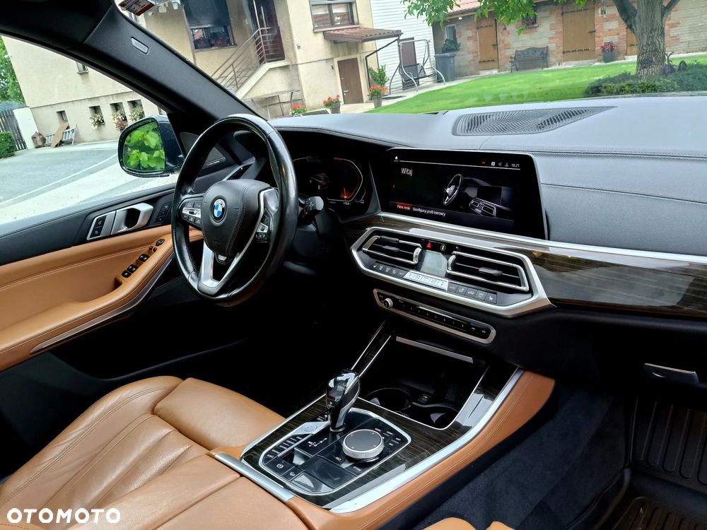 BMW X5 xDrive40i - 15