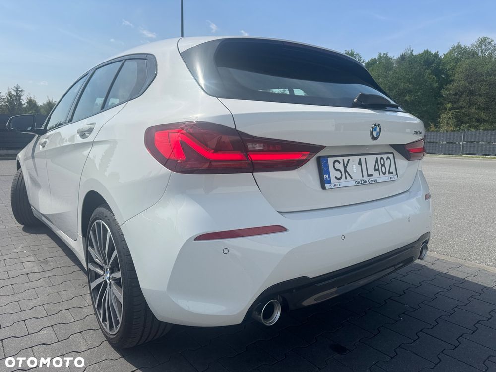 BMW Seria 1 118d Sport Line - 5