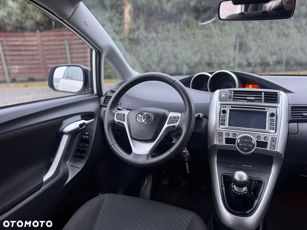 Toyota Verso 1.8 5-Sitzer Comfort - 28