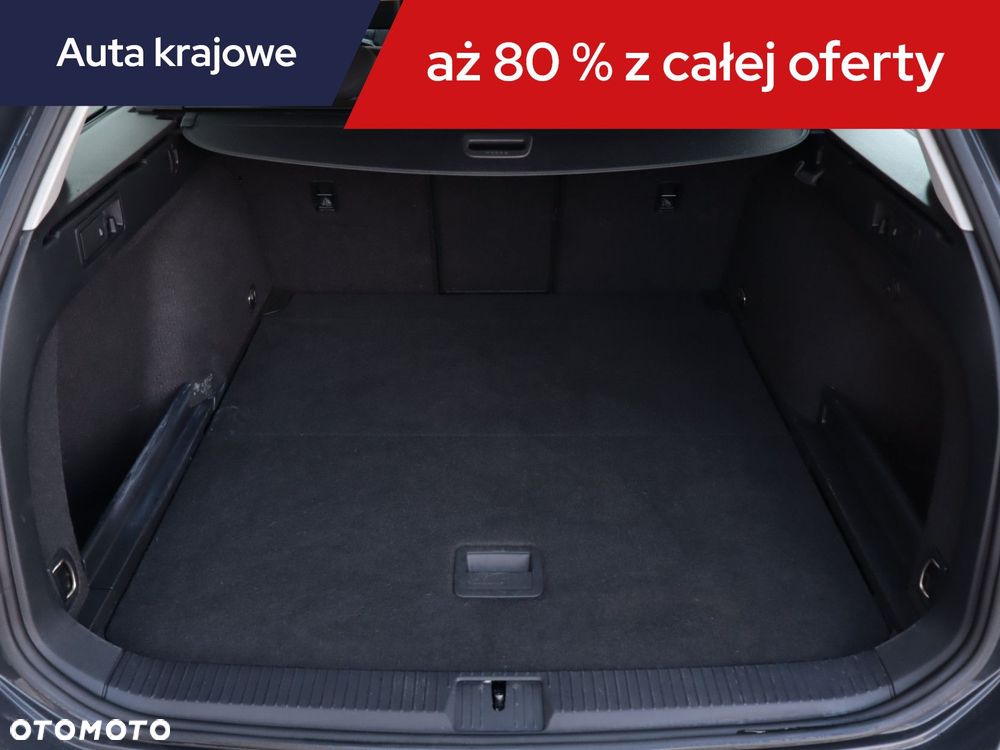 Volkswagen Passat Variant - 16