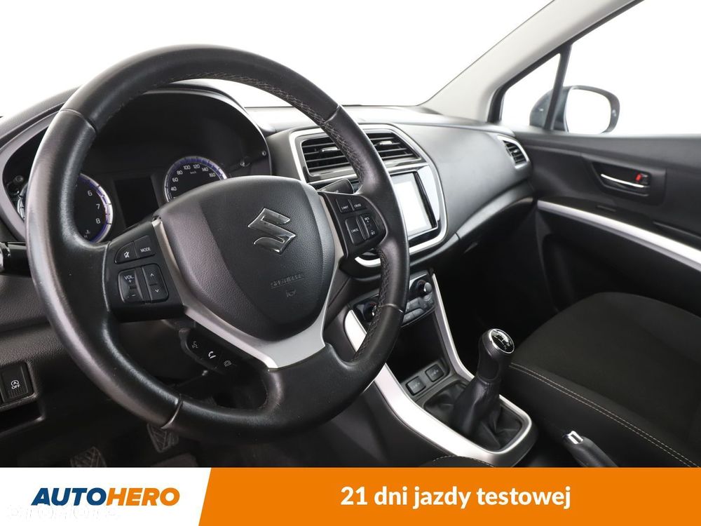 Suzuki SX4 S-Cross - 11