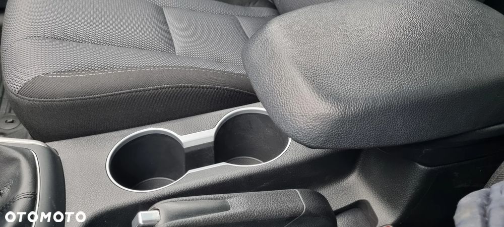 Hyundai i30 1.4 Passion Plus - 36