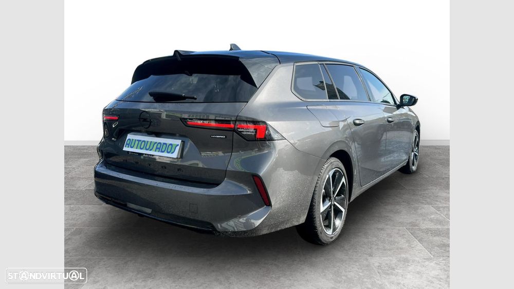 Opel Astra 1.2 T GS Line Aut. - 4