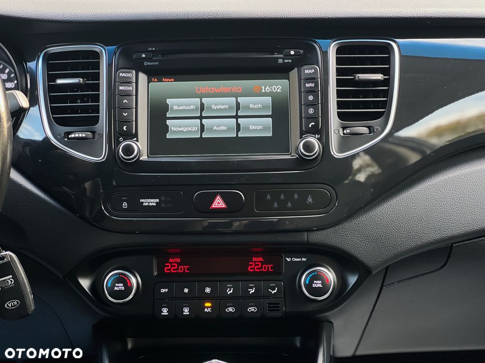 Kia Carens 1.6 GDI XL 7os - 25