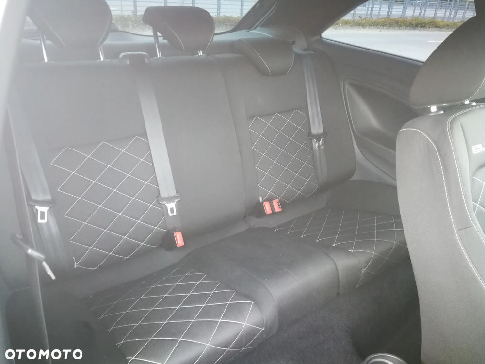 Seat Ibiza SC 1.4 TSI Cupra DSG - 13