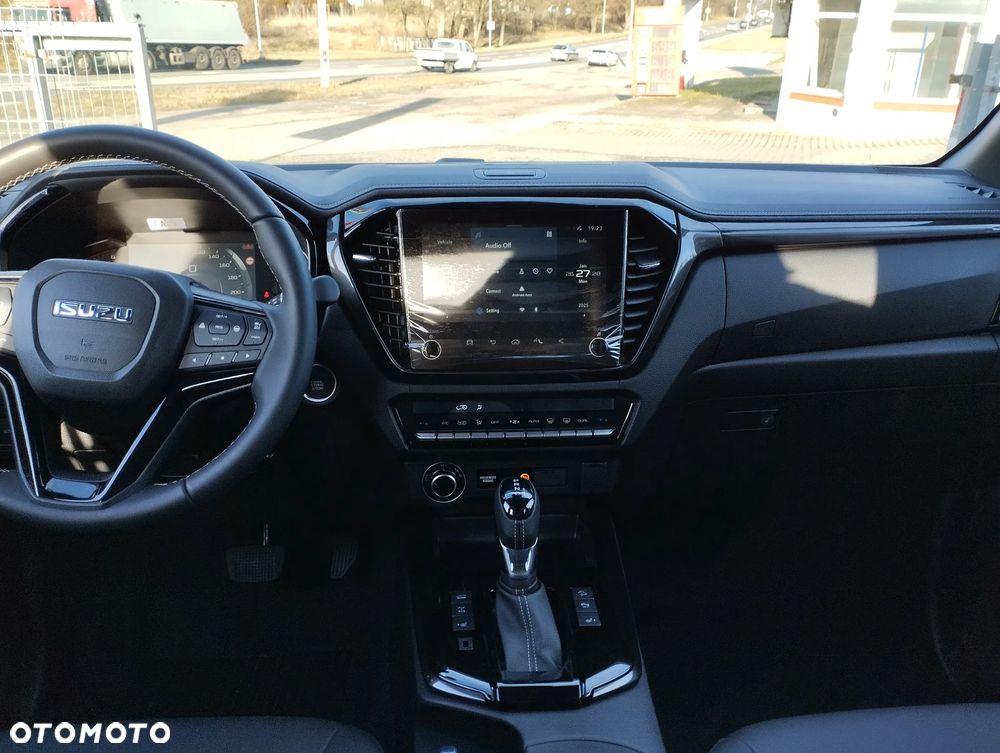 Isuzu D-Max 1.9 DC LSE - 16