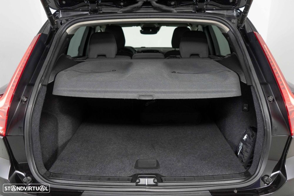Volvo XC 40 1.5 T5 PHEV Momentum Plus - 13