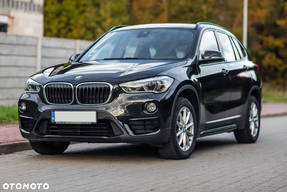 BMW X1 xDrive20d Sport Line - 2