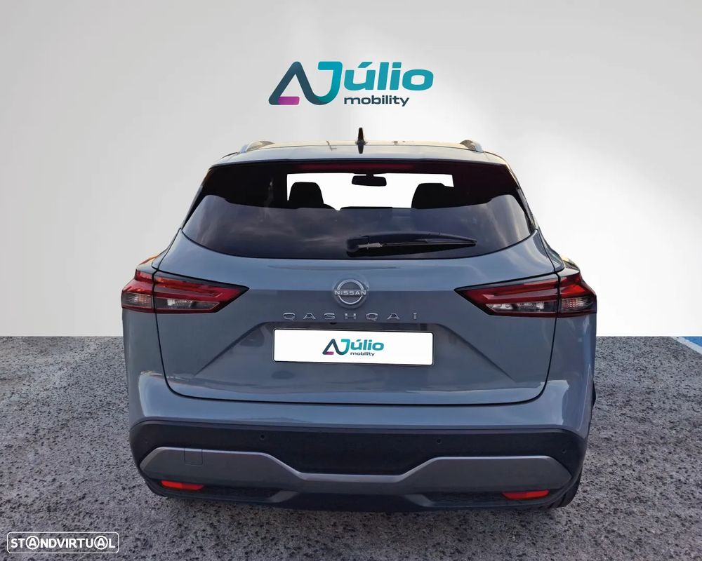 Nissan Qashqai 1.3 DIG-T N-Connecta - 4