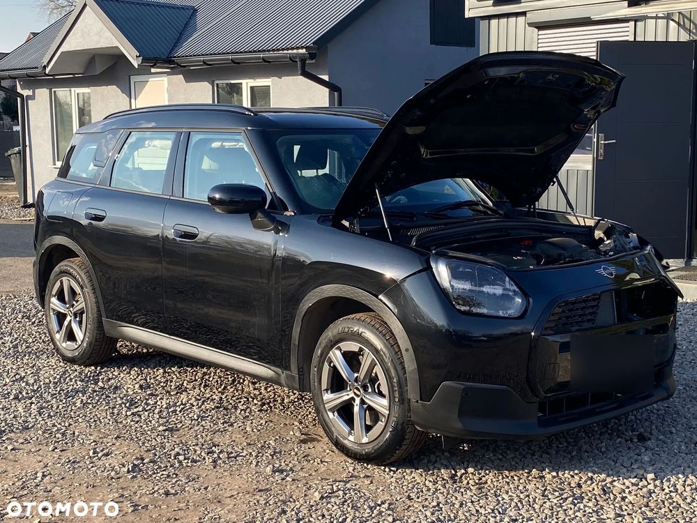 MINI Countryman ver-c-mhev-linia-essential - 4