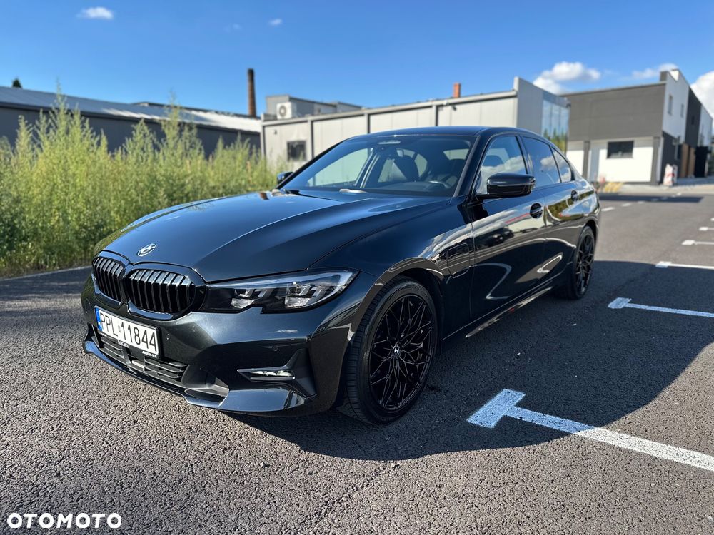 BMW Seria 3 330e Sport Line sport - 2