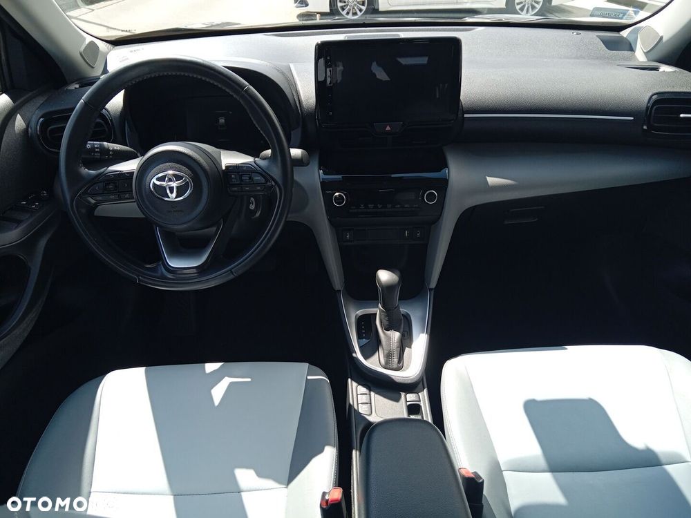 Toyota Yaris Cross Hybrid 1.5 Comfort - 15