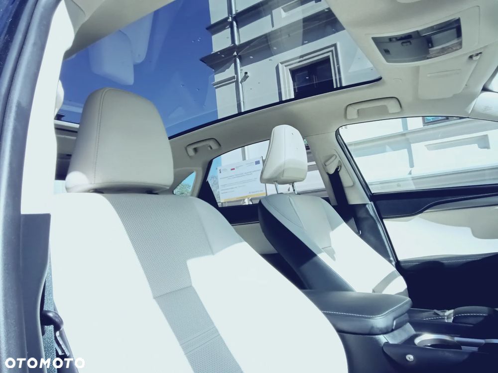 Lexus NX - 28