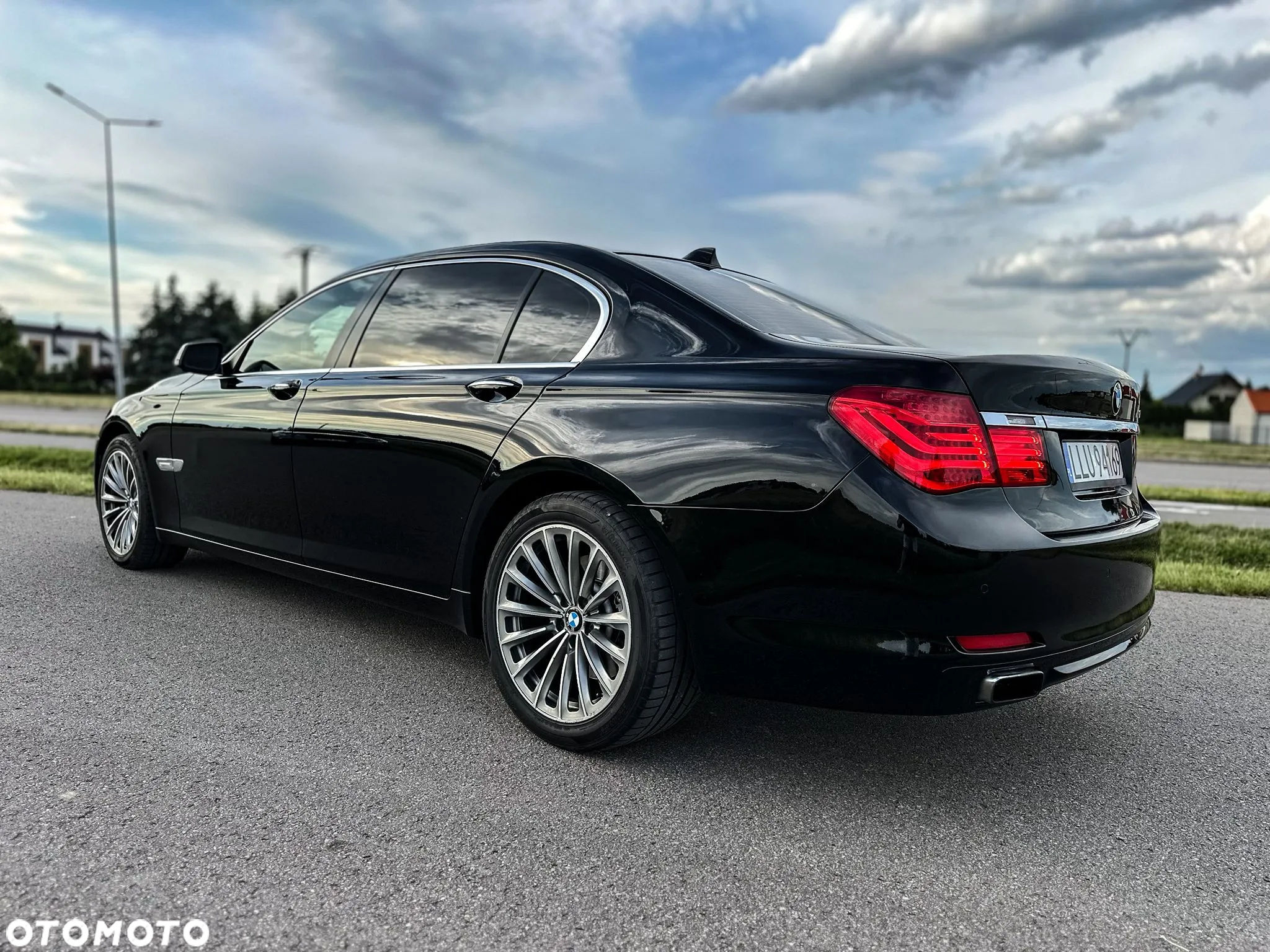 BMW Seria 7 740i L - 9