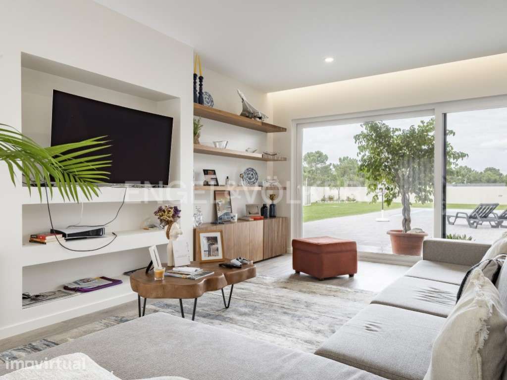Moradia Terrea de Luxo em Vila Alegre - Grande imagem: 2/42