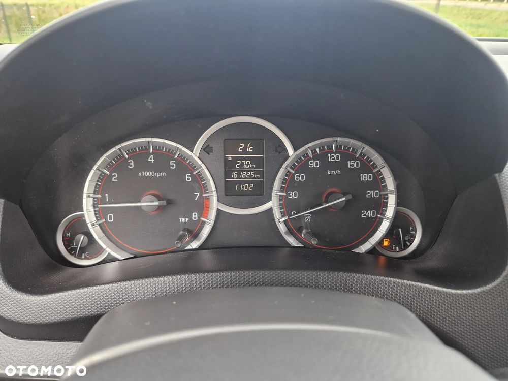 Suzuki Swift - 11
