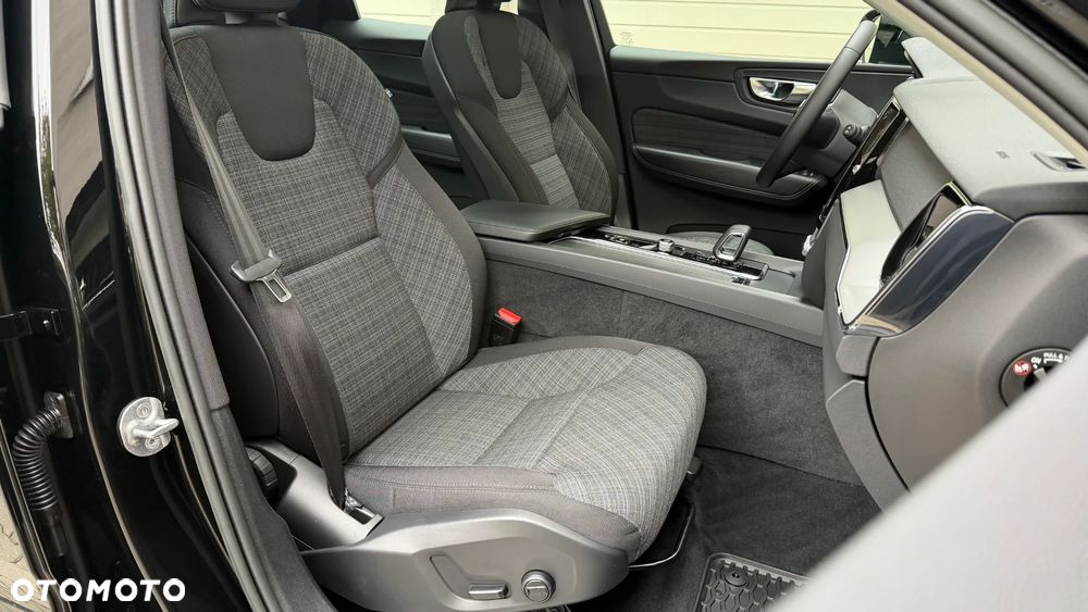 Volvo XC 60 - 31