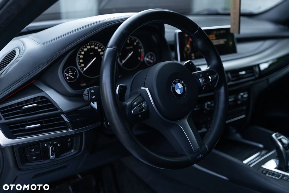 BMW X6 xDrive40d - 25