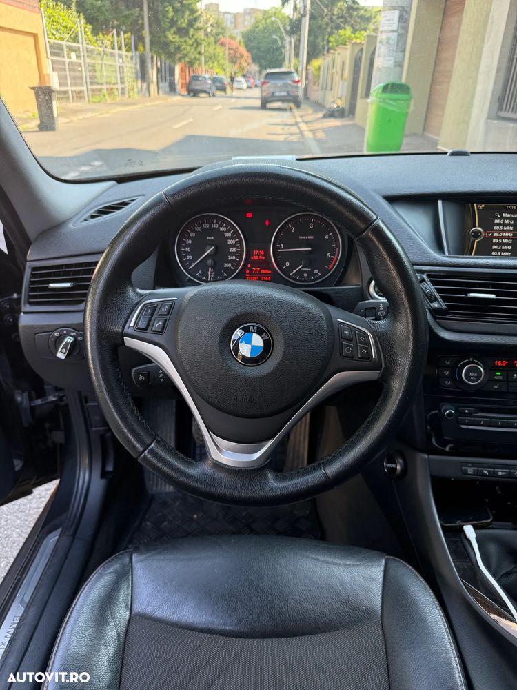 BMW X1 xDrive18d - 10